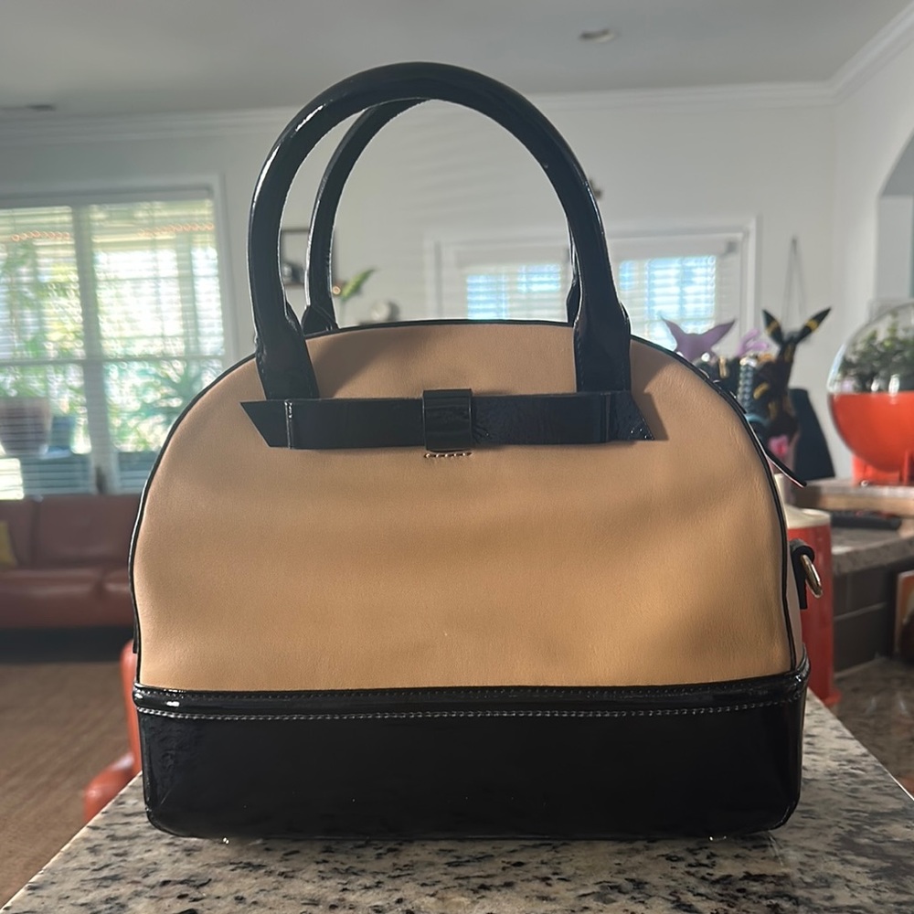 Kate Spade Tan and Black Handbag